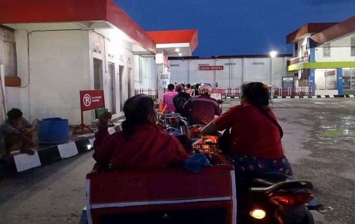 pertalite_ludes_di_dua_spbu_balige_lonjakan_kendaraan_dan_hari_onan_jadi_pemicu