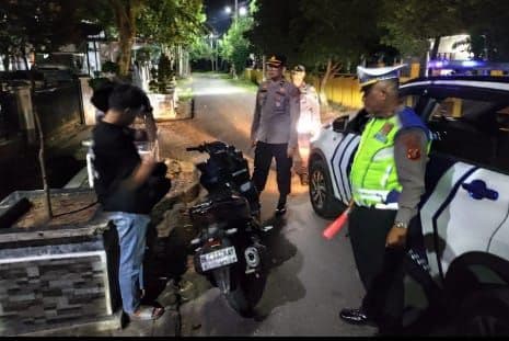 20_motor_berknalpot_brong_diamankan_saat_patroli_di_tebing_tinggi