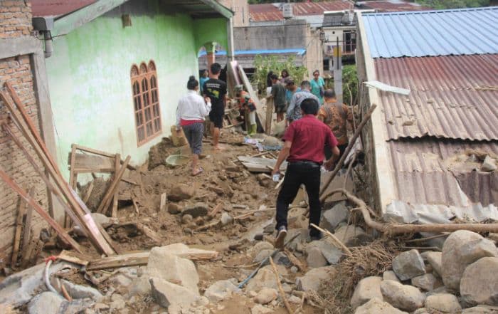 bpbd_simalungun_ingatkan_kecamatan_hingga_nagori_waspadai_banjir_dan_longsor
