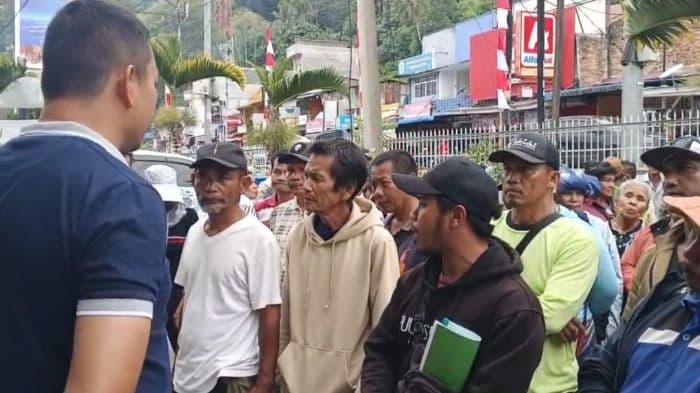 pangulu_bantah_terbitkan_surat_warga_desak_polisi_usut_dugaan_penebangan_liar_di_apl_silombo