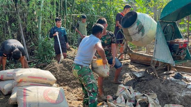 progres_47_persen_jembatan_penghubung_tiga_desa_di_nias_utara_terus_dikebut