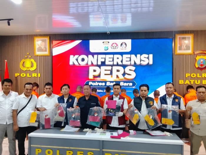 tujuh_kasus_pencurian_diungkap_polres_batu_bara_16_tersangka_diamankan