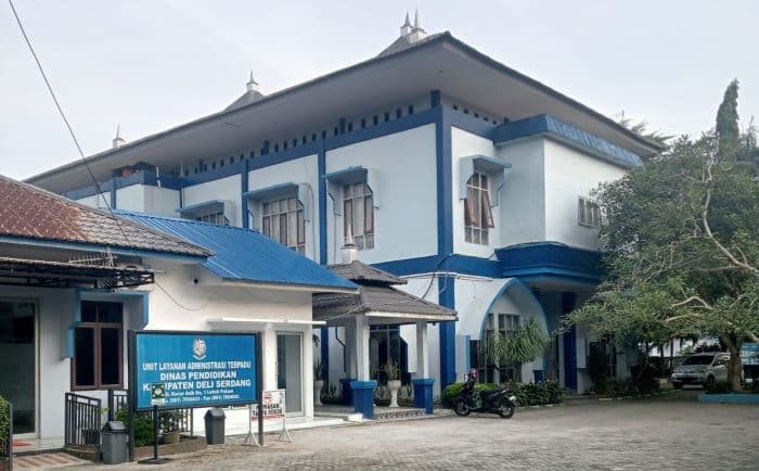 diduga_ada_pengkondisian_soal_uts_kepsek_di_deli_serdang_merasa_tertekan_