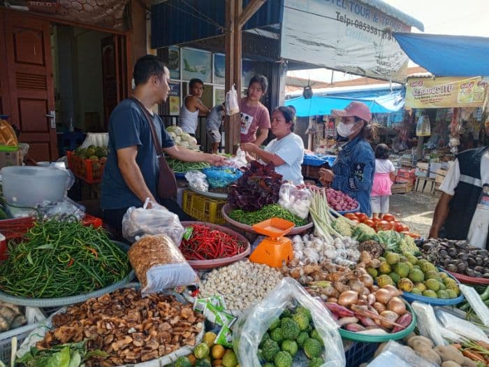 cabai_rawit_hijau_naik_harga_cabai_lain_masih_stabil_di_toba