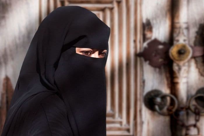 kota_lleida_di_spanyol_larang_penggunaan_niqab_di_tempat_umum