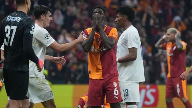 galatasaray_akhiri_rekor_33_laga_tak_terkalahkan_di_rams_park