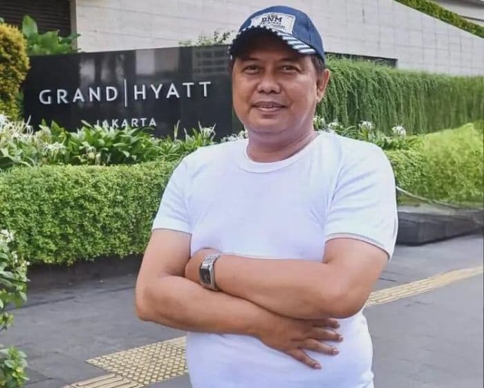 meninggal_karena_sesak_napas_komika_mudy_taylor_dimakamkan_di_hari_yang_sama