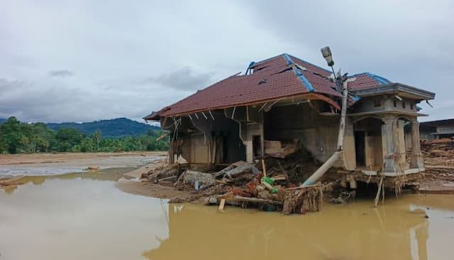 perhitungan_kerugian_bencana_alam_sumut_sudah_mencapai_rp18_triliun