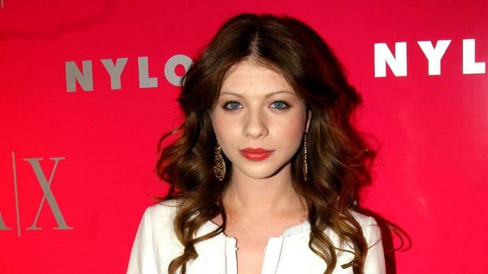 michelle_trachtenberg_ditemukan_meninggal_di_apartemennya