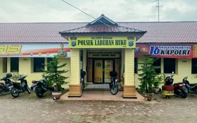 polsek_labuhan_ruku_kolaborasi_dengan_pemerintah_desa_cegah_tawuran_di_tanjung_tiram