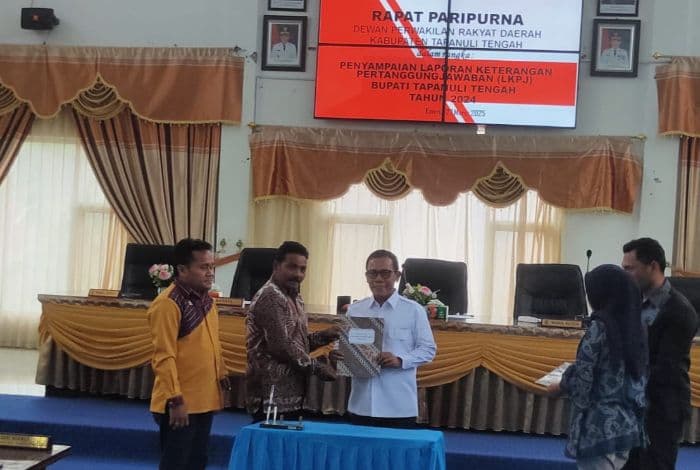bupati_tapteng_singgung_pungli_pemerintahan_sebelumnya_ke_depan_tidak_boleh_lagi_