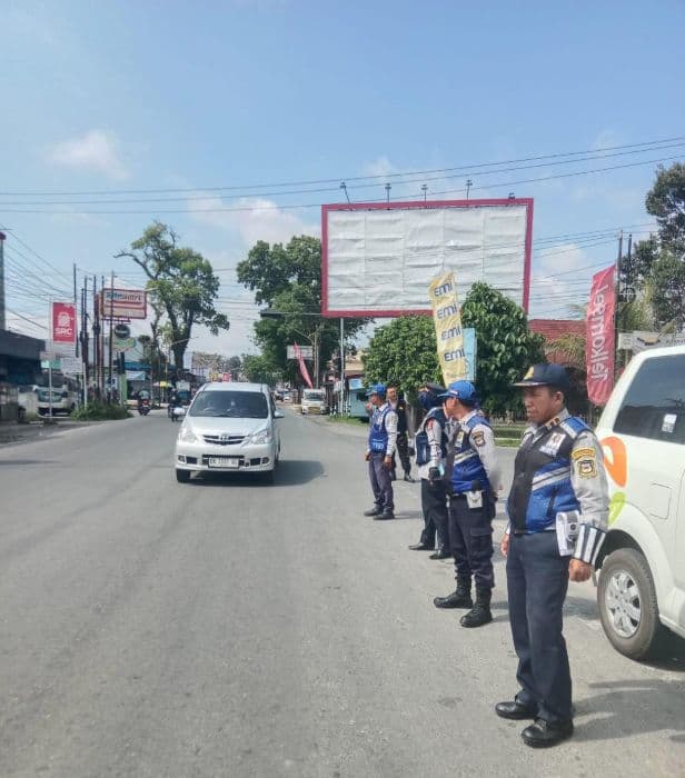 h4_lebaran_arus_lalu_lintas_siantar_masih_lengang
