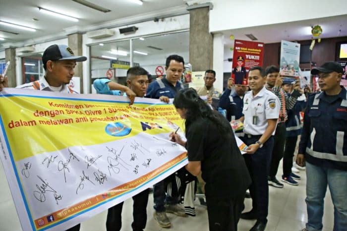 pencegahan_pelecehan_seksual_kai_sumut_sediakan_petisi_di_stasiun_dan_ka