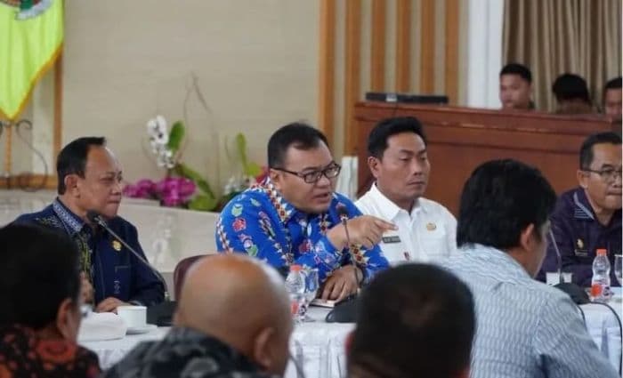 bupati_deli_serdang_guru_yang_tak_maksimal_tingkatkan_kinerja_akan_dikenai_sanksi