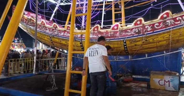 empat_orang_terjatuh_dari_wahana_korakora_di_pasar_malam_kisaran_