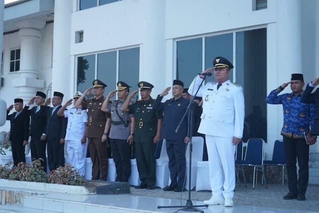 hari_otonomi_daerah_2026_di_asahan_wabup_rianto_tekankan_pelayanan_publik_harus_nyata_dan_cepat