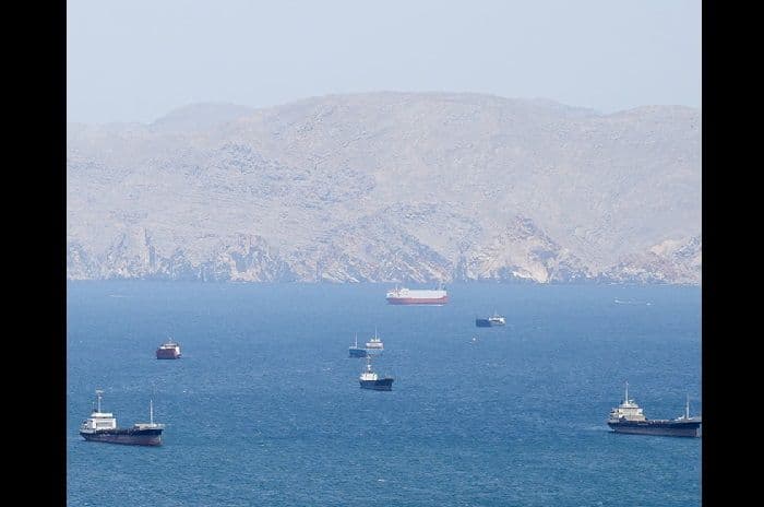 iran_tawarkan_deal_hormuz_ke_as_buka_jalur_minyak_dunia_tapi_tunda_isu_nuklir