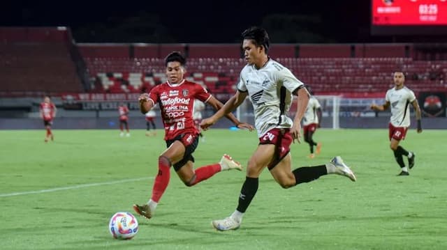 bali_united_tundukkan_psm_makassar_20_di_stadion_dipta