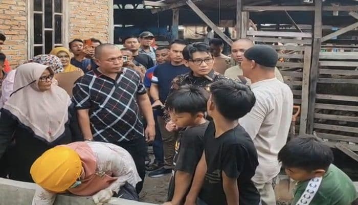 wakil_wali_kota_binjai_sidak_pabrik_tahu_yang_buang_limbah_ke_parit_warga