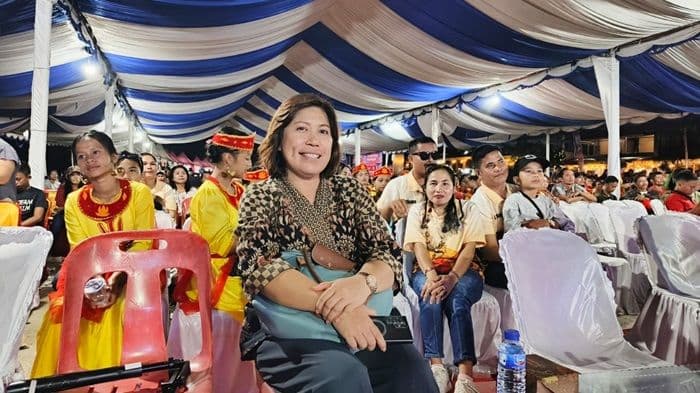 wsl_nias_pro_2025_6000_pengunjung_padati_pantai_sorake
