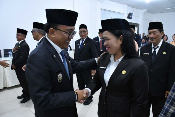 daftar_sembilan_pejabat_pimpinan_tinggi_pratama_samosir_yang_dilantik