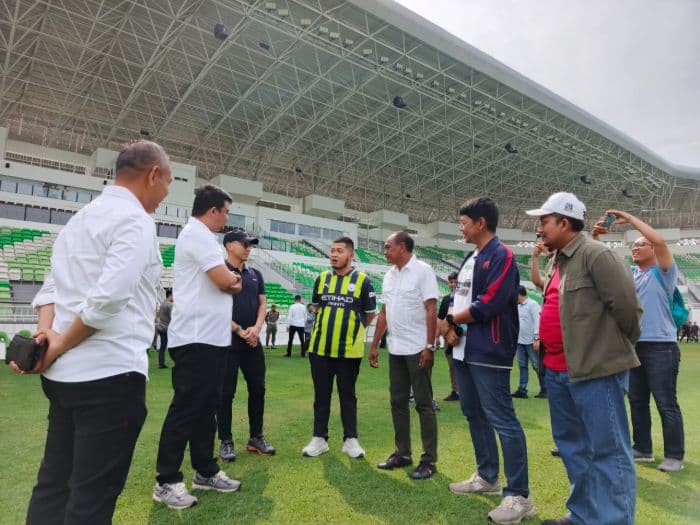 bobby_nasution_tinjau_stadion_utama_sumut_jelang_latihan_timnas_u17_dan_liga_2_