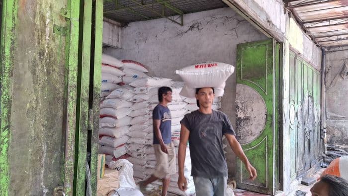 harga_beras_di_sumut_lambat_turun_pengamat_soroti_masalah_distribusi