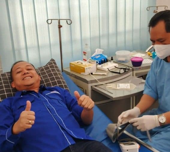 demokrat_dairi_gelar_donor_darah_dan_penanaman_500_bibit_pohon