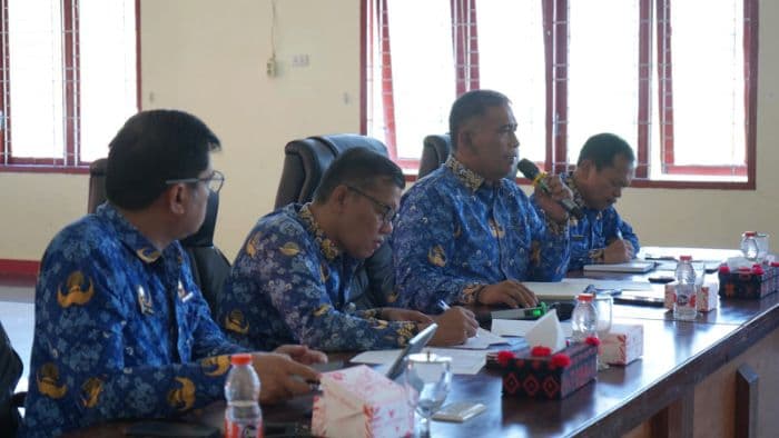 inalum_hingga_bank_sumut_siap_bantu_korban_puting_beliung_di_toba