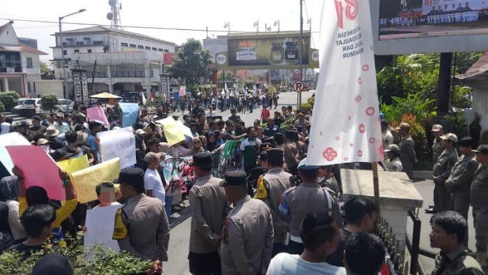 ipaksi_minta_pemko_pematangsiantar_batalkan_relokasi_pkl_sebelum_ada_kajian