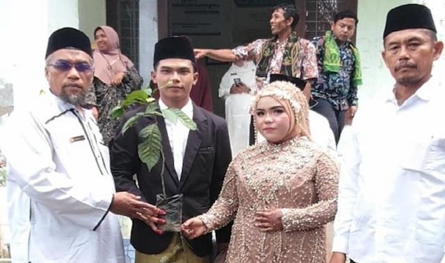 kua_stu_jehe_luncurkan_gerakan_satu_pernikahan_satu_pohon