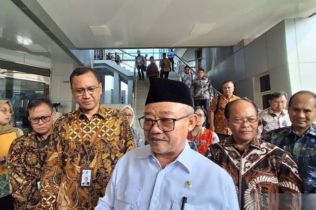 mendikdasmen_729_bahasa_daerah_harus_dilestarikan_jangan_sampai_punah_