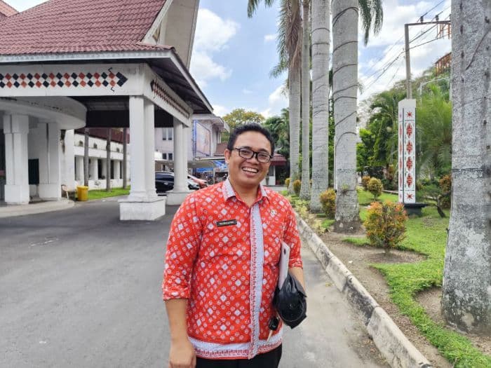 jabatan_risbon_sinaga_sebagai_plt_kadinsos_p3a_siantar_diperpanjang_kepala_bkpsdm_angkat_bicara