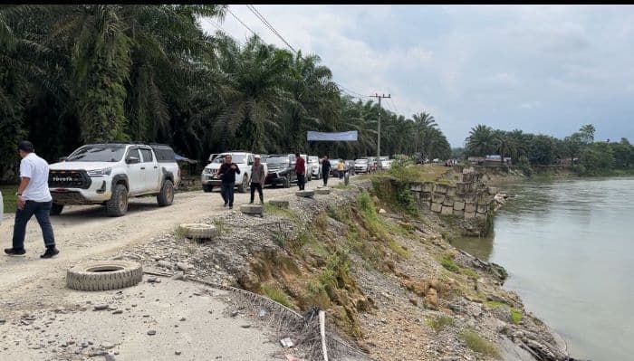 pemprov_sumut_akan_perbaiki_jalan_amblas_batang_serangan_tahun_2026