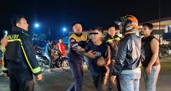 sopir_truk_cekcok_dengan_petugas_pjr_dan_tol_di_batu_bara_hutama_karya_beri_klarifikasi