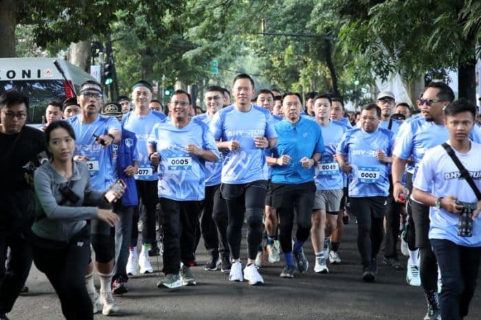 ahy_run_di_bandung_membludak_ahy_semoga_bisa_jadi_energi_positif_peringati_sumpah_pemuda