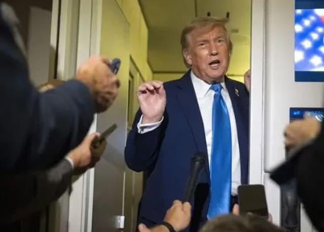 donald_trump_klaim_hasil_mri_sempurna_setelah_pemeriksaan_fisik_di_walter_reed