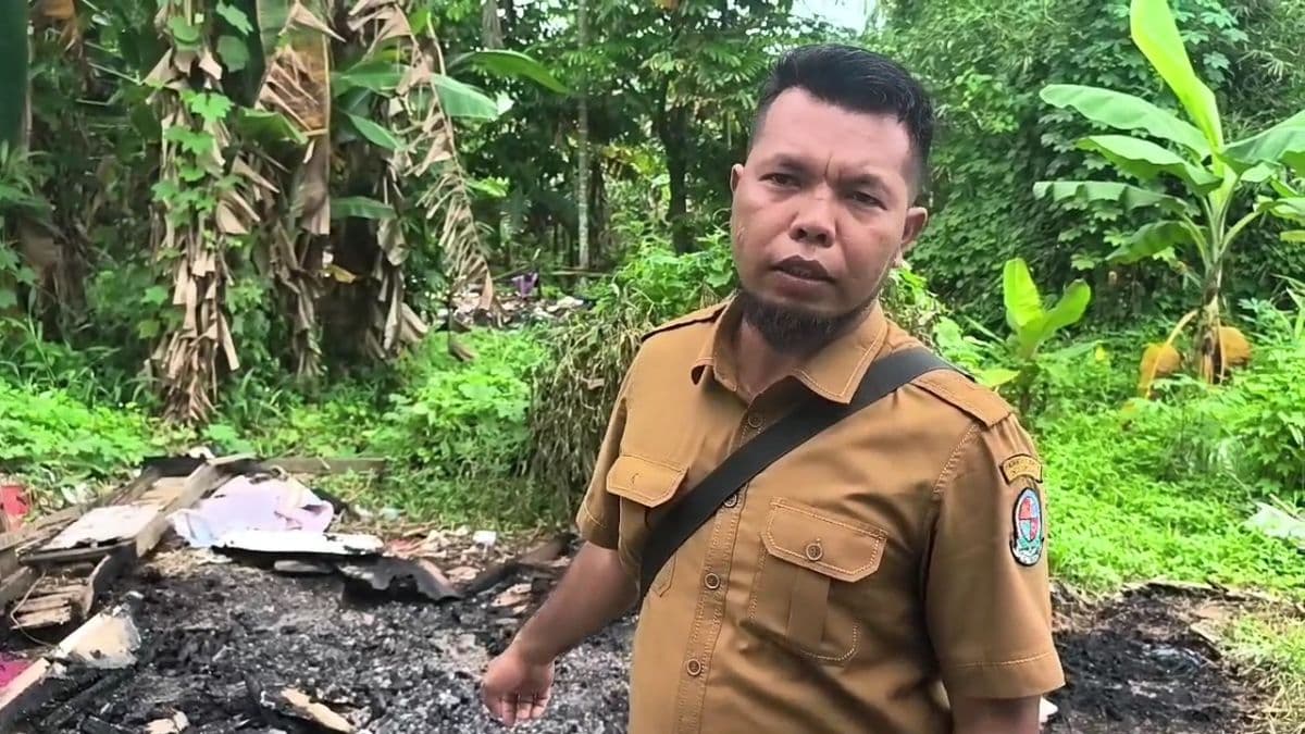 bakar_barak_narkoba_kadus_3a_desa_amplas_sebut_pengedarnya_residivis