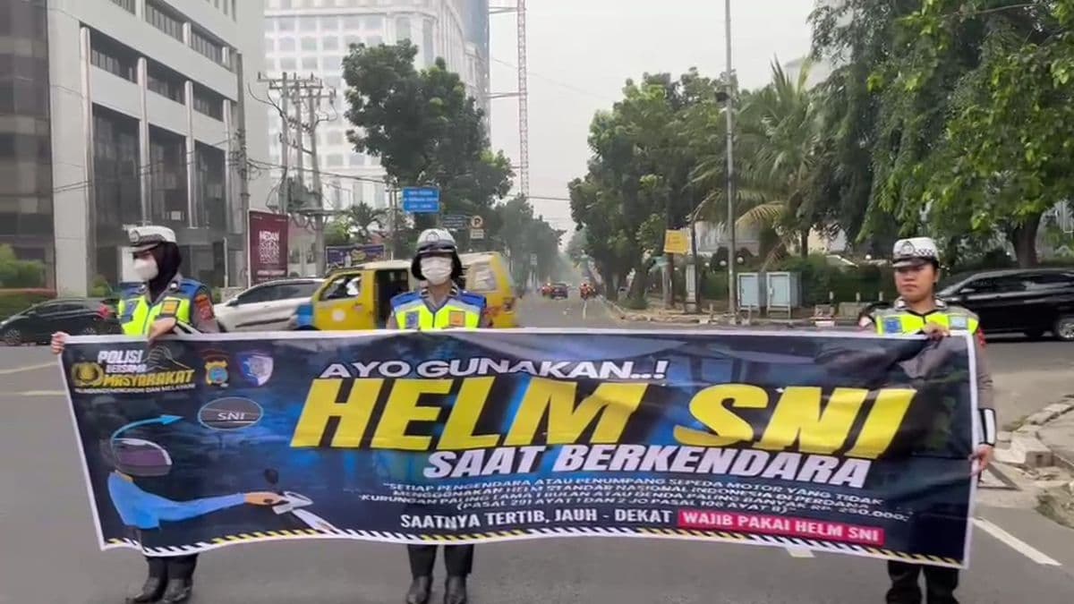 hari_pertama_ops_patuh_toba_di_medan_sosialisasi_dan_edukasi_diutamakan