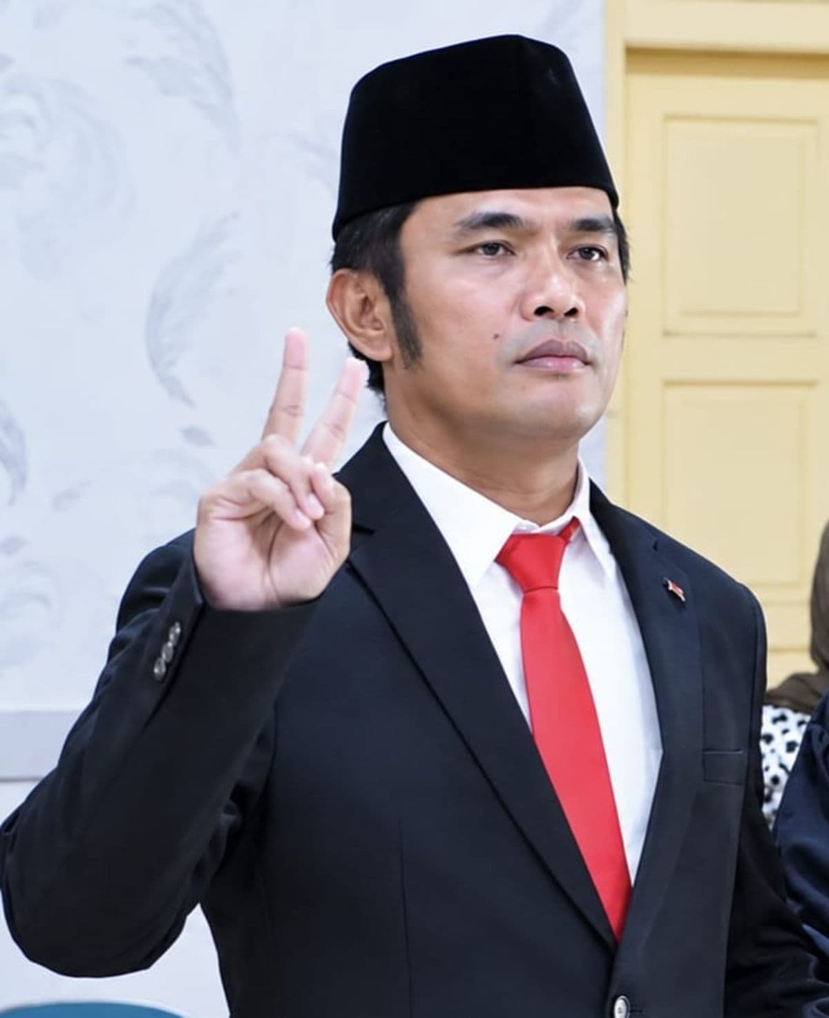 kejari_tapanuli_utara_periksa_direktur_perumda_mual_nauli_terkait_proyek_salib_kasih_di_taput