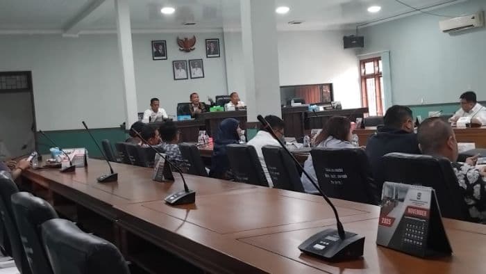 dprd_soroti_penyerapan_tpp_sekda_pematangsiantar_pastikan_proyek_strategis_2026_siap_ditenderkan