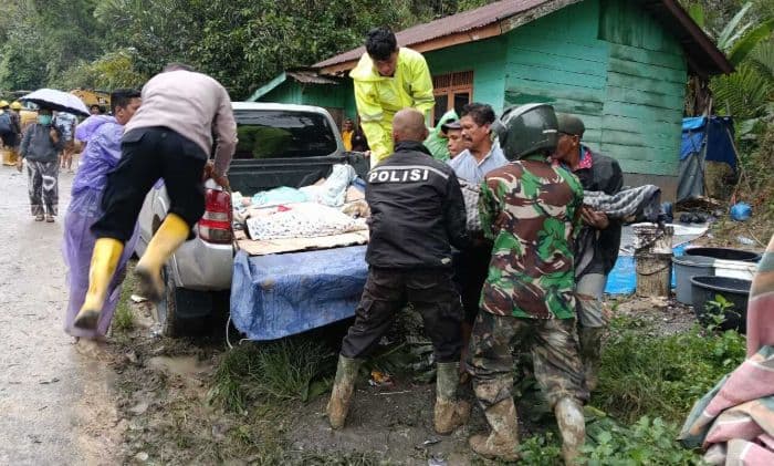 korban_banjir_dan_longsor_di_sumut_capai_212_jiwa_43_orang_meninggal_dunia