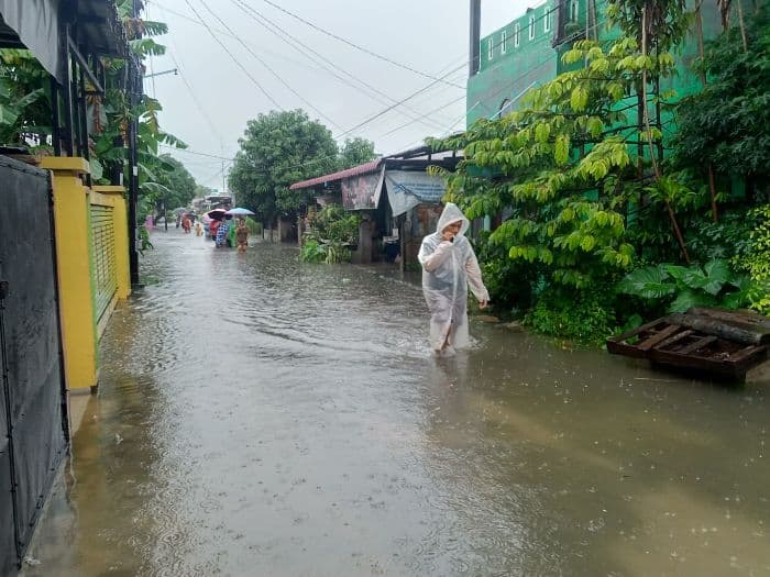 medan_dikepung_banjir_puluhan_rumah_di_tanjung_mulia_hilir_terdampak