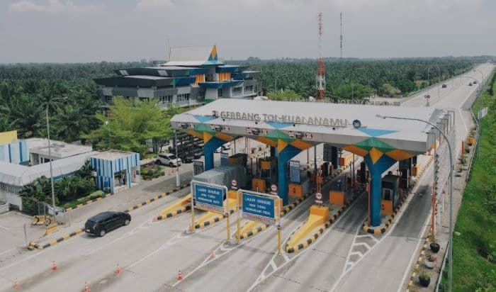 18_juta_kendaraan_melintas_di_tol_mktt_hingga_h1_natal_2025