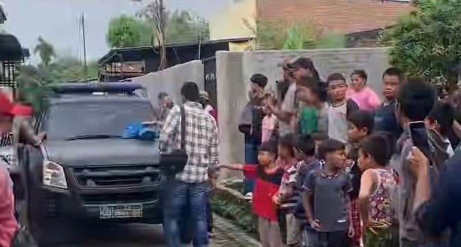 warga_temukan_jasad_pria_di_gang_cermai_pasar_7_tembung