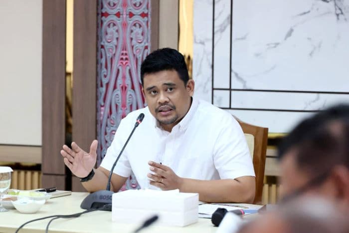 bobby_nasution_minta_penyelesaian_dokumen_r3p_dan_bnba_untuk_bantu_korban_bencana_sumut