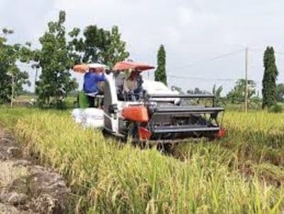 fisik_pengadaan_alsintan_dpkpp_dairi_tahun_2025_senilai_miliaran_rupiah_dipertanyakan