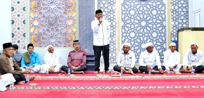 bupati_anton_gaungkan_anti_suuzan_saat_safari_ramadan_di_bandar_masilam