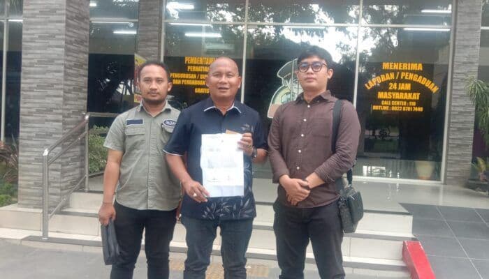 difitnah_dan_cemarkan_nama_baik_rahmansyah_sibarani_laporkan_ke_polda_sumut
