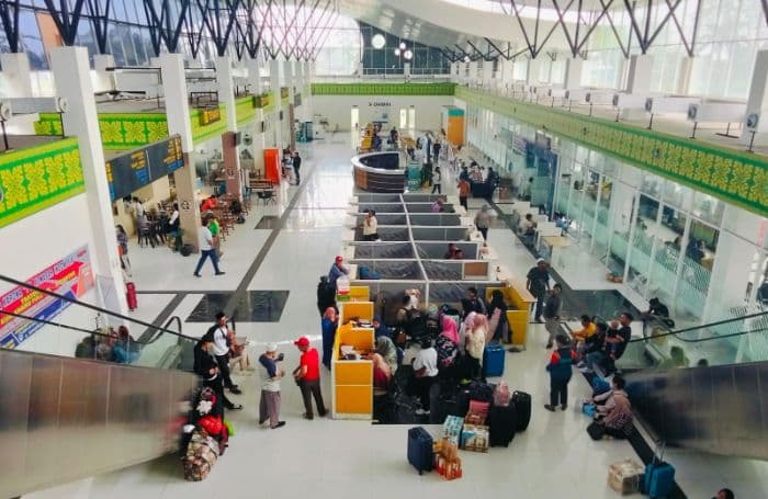 pemudik_lebaran_2025_meningkat_40_persen_di_terminal_amplas_